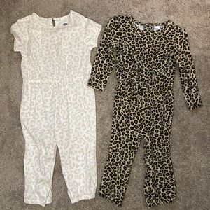 Old navy 2 jumpsuits both size 18-24 months